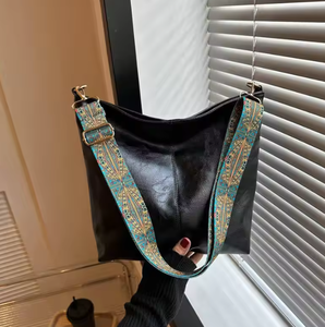 Nuevo bolso de moda para mujer, bolso bandolera de un solo hombro, bolso tipo cubo de gran capacidad, bolso tote. - Product Image 4