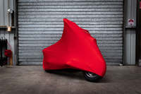 Bâche de moto anti-poussière d'intérieur, tissu en velours extensible super doux, housse de moto scooter, logo personnalisé