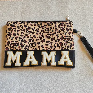 Western Leopard Sunflower Print Hand Purse Clutches Bag Women Leather Chenille Patches MAMA Letter Clutch Bag With Wristlet