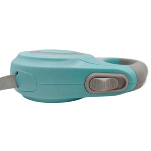 Einziehbare Haustier leine mit Touch Light, LED-Taschenlampe, 16 Fuß, 360 ° ohne Verwicklung, Einhand bremse und Schloss, rutsch fester weicher TPR-Griff - Product Image 5
