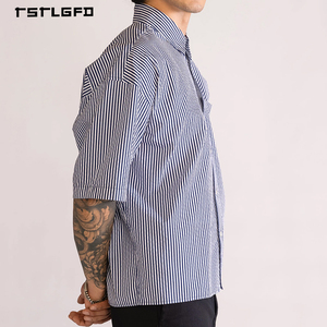 Chemise boutonnée à manches courtes pour homme, coupe ample, rayée, col rabattu, style streetwear oversize - Product Image 4