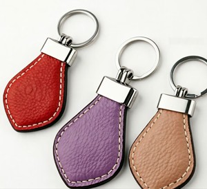 Leder-Tropfenform-Schlüsselanhänger, Auto-Schlüsselring mit Silberverschluss für Männer und Frauen, Geschenk im Großhandel - Product Image 2