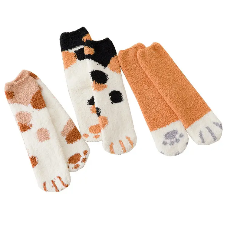 Kış sıcak sevimli hayvan pençe özel desen kabarık kalın sıcak kadınlar bulanık ekip çorap, kürklü çorap için soğuk