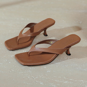 Sandales élégantes à bout carré et talon fin, en PU, à enfiler, confortables, tendance estivale - Product Image 4