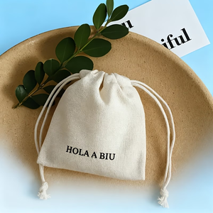 Bolsa de Polvo Grande de Lino y Algodón Reciclable con Logotipo Personalizado Impreso para Empaque de Bolsos, Bolsa de Polvo con Cordón de Algodón Orgánico - Product Image 2