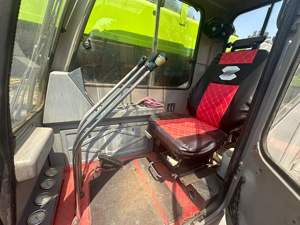 Grúa Zoomlion ZTC550V Reacondicionada en Venta, Capacidad de 55 Toneladas, Peso de 42000 kg, Lista para Trabajar de Inmediato - Product Image 4