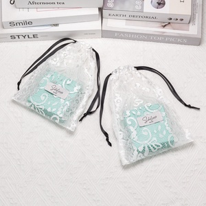 <span class=keywords><strong>Sac</strong></span> <span class=keywords><strong>en</strong></span> <span class=keywords><strong>tissu</strong></span> de dentelle de maille écologique <span class=keywords><strong>pour</strong></span> pochette d'emballage <span class=keywords><strong>cadeau</strong></span> Poussière de cordon <span class=keywords><strong>pour</strong></span> <span class=keywords><strong>sac</strong></span> cosmétique <span class=keywords><strong>pour</strong></span> produits de soins de la peau - Product Image 5