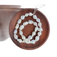 Mini perles baroques naturelles de 10-12 mm avec une forme de queue de poisson, design irrégulier, environ 40 cm de longueur, environ 22 pièces au total