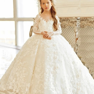 birthday sexy dress Elegant Tulle Dress for Photoshoot with Delicate 3D Floral Birthday Gown Bridal Dresses YW250052
