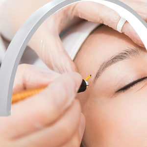 Lampada da Terra LED ad Arco Lunare Semicircolare Regolabile 30W 23 Pollici con Telecomando Wireless Temperatura Colore Regolabile 3000K-6000K 2000LM <span class=keywords><strong>Max</strong></span> - Product Image 2