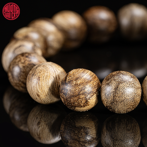 Pulsera de Agarwood Malayo de Lujo, Cuentas Redondas Aceitosas de 10 mm, Madera de Oud de Calidad Seleccionada, Elegante Regalo de Joyería - Product Image 3