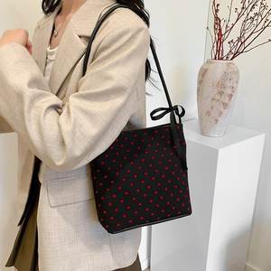 Diseñador de moda personalizado impreso Casual Niche Polka Dot bolso de mujer nuevo hombro axila bolso de cubo niñas señoras vida diaria - Product Image 2