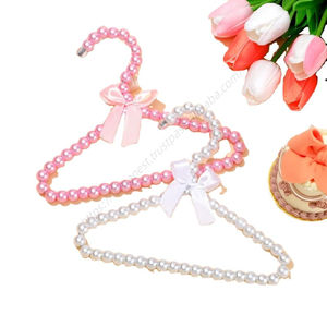 Perchas de Plástico con Cuentas de Perlas Blancas para Ropa, Ideales para Abrigos y Pantalones, Listas para Enviar al por Mayor - Product Image 1