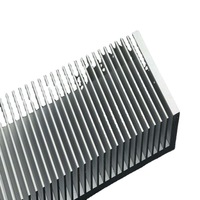Radiateurs à ailettes de type peigne pour alimentations, en aluminium extrudé, personnalisés par le fabricant, avec insert de lamelles