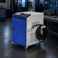 Nettoyeur laser à impulsions 1000W 2000W, machine de nettoyage au laser à fibre, élimination de la rouille, de la peinture et des graffitis, nettoyage des surfaces en acier, en aluminium et en alliage
