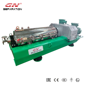 เครื่องแยกสารแบบแรงเหวี่ยงแนวนอน 3 เฟส สำหรับบำบัดน้ำมันเสียอุตสาหกรรม เครื่องแยกของแข็งและของเหลว อุปกรณ์แยกสาร - Product Image 3