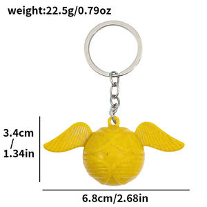 Porte-clés en caoutchouc en forme de petit elfe avec dague volante, impression en relief 3D, pendentif exquis, cadeau, vente en gros, poupées, boîtes mystérieuses - Product Image 6