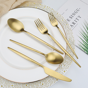 Bán buôn thiết kế mới Bồ Đào Nha mạ Vàng Flatware muỗng nĩa và dao 304 thép không gỉ thiết lập dao kéo cho đám cưới tổ chức sự kiện - Product Image 2