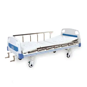 CE認定2クランク手動使用病院用ベッドPPサイドレール付き