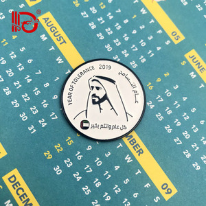 Insignia Metálica Personalizada Circular de Esmalte Sin Níquel, Regalo Empresarial Conmemorativo - Product Image 1