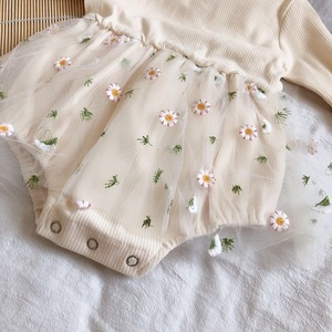 Weet wewborn ababy irirl omomper RESS irirls lorloral brombroidery umasual prpring lothing ababy UTU - Product Image 4