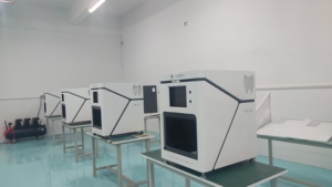 Machine de fraisage dentaire CNC 5 axes Yucera YRC-5X, équipement dentaire pour laboratoire - Product Image 3