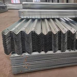 Barrera de Seguridad Anticolisión de Alta Calidad Q235 Galvanizada en Caliente, Alta Resistencia a Impactos, No Rellenable con Agua, <span class=keywords><strong>Sin</strong></span> Protección Luminosa - Product Image 4