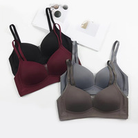Soutien-gorge triangle sans couture grande taille pour femmes, soutien-gorge push-up en V profond, sous-vêtements confortables, rassemblement anti-affaissement, soutien-gorge sexy