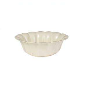 Ensemble de bols à fruits en plastique de style nordique pour la maison et la cuisine, compatibles lave-vaisselle, avec un design en forme de pétales, pour fruits et en-cas - Product Image 1