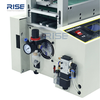 Machine de découpe de rouleaux en feuilles, module de scellage de câbles pneumatique, machine de découpe de tuyaux avec joint en caoutchouc noir pour le scellage de tampons