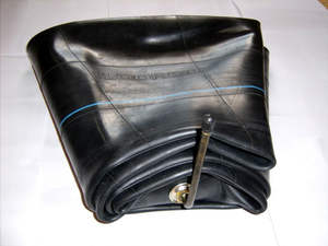 Vente en gros 10.00R20 1200r24 Tube Doublement Expédition Corée <span class=keywords><strong>Marque</strong></span> Chambre à air 235r25 pour camions Tube <span class=keywords><strong>Pneu</strong></span> - Product Image 6