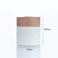 Bouteille de diffuseur de roseau en verre de luxe noir mat blanc bouteille de bâton en verre vide de luxe pour diffuseur d'huile aromatique avec bouchon en bois