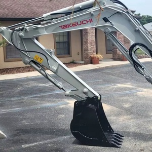 Takeuchi TB250-2 la dernière pelle de 5 tonnes avec moteur KOOP pour combler l'écart entre les modèles TB240 et TB260 - Product Image 2