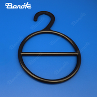 Cintre rond pour écharpe en plastique de type M130 cintre pour écharpe cintre rond pour écharpe