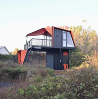 Maison capsule à installation rapide avec fenêtre panoramique pour camping et chantier