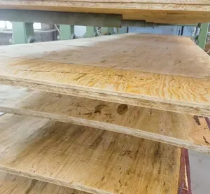 建筑木材建筑用38毫米松木脚手架板材lvl承载件弯曲胶合板
