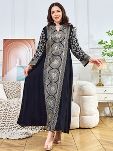 Robe abaya à motif de paillettes en polyester de couleur pure de style marocain pour femmes islamiques - Product Image 2