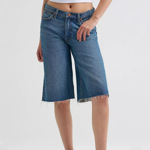 Shorts en jean pour femmes de haute qualité, coupe slim, style décontracté, séchage rapide, respirant, couleur personnalisée, shorts en jean pour femmes à prix de gros - Product Image 1
