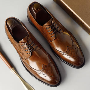 Zapatos de Hombre de Cuero Genuino de Primera Capa con Borde Abierto y Detalles de Perlas, Estilo Británico de Tres Secciones, Formales de Negocios, Personalizados y Nuevos - Product Image 4