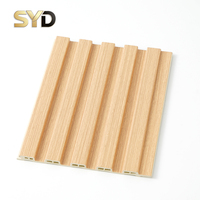 Panel Dinding Kayu WPC Modern Tahan Air Tahan Api Serat Kayu Alami Ramah Lingkungan Dekorasi Interior Komersial Hiburan