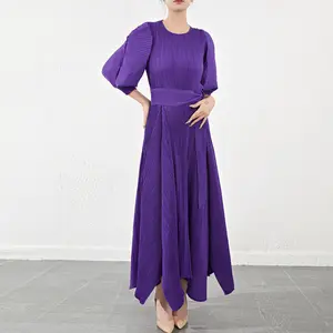 Высококачественное Плиссированное Макси-платье Miyake для женщин-осень-2023 длинное платье в стиле ближневосточного стиля с поясом