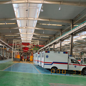 Ambulancia 4x4 Isuzu Pickup New Single Cabin Large CarriageToyota Recovery Vehículo de transporte para discapacitados - Product Image 3