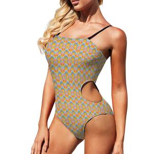 Traje de baño de fitness recortado de una pieza para mujer con imagen personalizada - Product Image 2