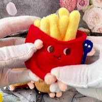 Vente en gros de nourriture Kawaii porte-clés poupée plante en peluche Hamburger frites fromage sac à dos téléphone décoration pendentif porte-clés jouets