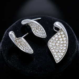 Latest Women's Romantic Geometric 925 Sterling Silver Pendant Set with Cubic Zirconia Gemstone Fashion Jewelry - Product Image 3