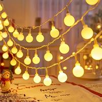 LED Frosted Ball Lichterkette mit fließenden Lichteffekten für Weihnachtsabend, Party, Hochzeit, Bankett, Garten und Außendekoration