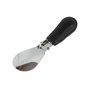 Calzador de Metal Plegable Compacto, Duradero y Portátil, Ayuda para Calzarse Zapatos, Tamaño Mini 80614 - Product Image 4