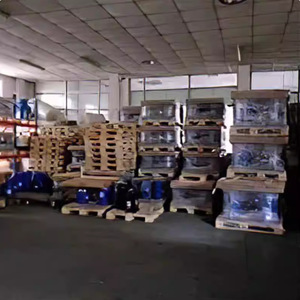 Compresseur frigorifique Hitachi E855DH-80D2YG 7200W R410A 10HP pour climatiseur - Product Image 2