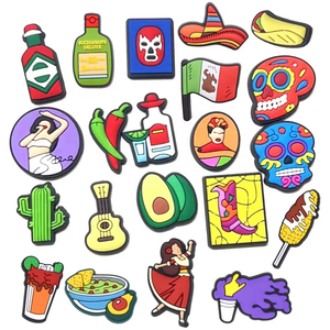 Vente en gros de breloques pour chaussures de plage d'été personnalisées avec dessin animé Vente en gros de breloques sabots personnalisées pour décoration de chaussures Cuisine mexicaine - Product Image 1