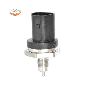 Sensor de presión de combustible de piezas de automóvil para <span class=keywords><strong>Jaguar</strong></span> Land Rover 0261545103 LR035562 LR049648 LR054622 2017 DX239G756AC 0261545161 - Product Image 1